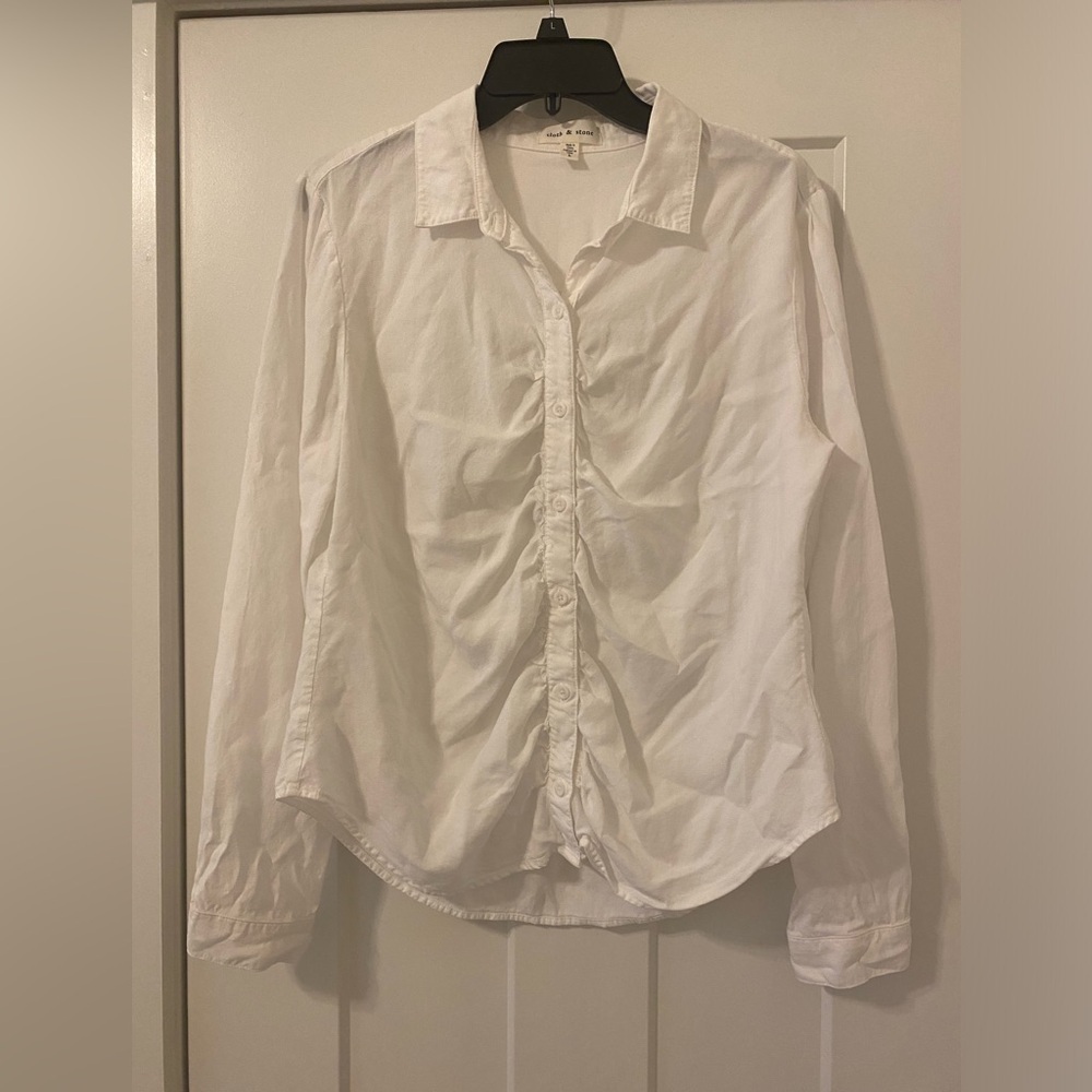 Cloth & Stone Ruched Button Down White Tencel